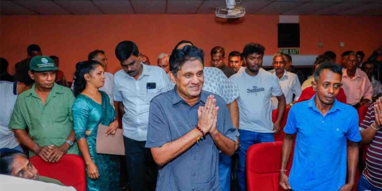නාඳුනන තුවක්කුකරුවා රටම ග්‍රහණයට අරන්! මේ මාස 3ට වෙඩි තැබීම් 28යි..! ඝාතන 22යි..! කිව්වේ නම් ජාතික ආරක්ෂාව ගැන ටියුෂන් දෙන්නම් කියලා! ආණ්ඩුවේ තියෙන්නේම සුරංගනා කතායි ලස්සන වචනයි විතරයි! VIDEO & PHOTOS I Sri Lanka Latest News