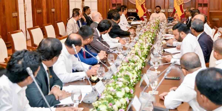 අනුර කැඳවූ පක්ෂ නායක හමුවට විපක්ෂයේ සියලු පක්ෂ එයි! සාකච්ඡාව සාර්ථකයි! ජනාධිපති මාධ්ය ඒකකය නිවේදනය කරයි! VIDEO & PHOTOS I Sri Lanka Latest News