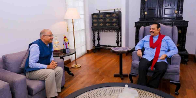ඇතුළට වෙලා හිටපු මහින්ද යළි දේශපාලනය පටන් ගනී! මුලින්ම ඉන්දීය මහකොමසාරිස්වරයා හමුවෙයි! I Sri Lanka Latest News