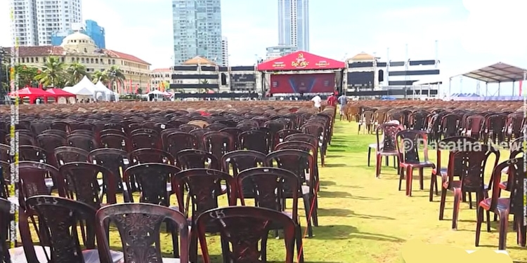 පුටු දාලා තණකොළ දාලා තහනමත් ඉවත් කරලා අනුරලට එන්න ගෝල්ෆේස් එකත් ලෑස්තියි! VIDEO I Sri Lanka Latest News