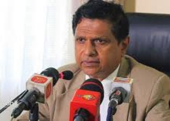 මාසෙකට කෝටියක් හොයන අන්තරේ කැට හෙල්ලිල්ල ගැන මහාචාර්යවරයෙක් කට අරී! සිසුන්ගේ පළමු වසරම විනාශ කරනවා! Sri Lanka Latest News