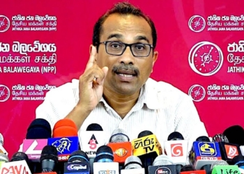 ආණ්ඩුවේ එන්ජිම වෙනස් කරනවා! ඇමැතිකම් මාරු වෙනවා! වගකීමුත් වෙනස් කරනවා! හදිසියේම ඇවිත් බිමල් කරපු විශේෂ ප්‍රකාශය මෙන්න! VIDEO I Sri Lanka Latest News
