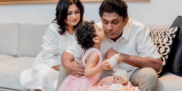 සජිත්ගේ පුංචි දෝණිට දැන් අවුරුදු 2ක්! PHOTOS I Sri Lanka Latest News