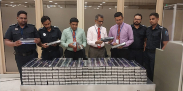 ලක්ෂ 75ක හොර සිගරට් තොගයක් සමග සැකකරුවකු රේගු භාරයට! Sri Lanka Latest News