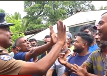 අවුරුදු 27ක් තිස්සේ පොලිසියට කරන්න බැරි වුණු දේ ගමේ මිනිස්සු කරලා පෙන්වයි! අන්තිමට හෙම්මාතගම පොලිසියට නොදී සැකකරු කෑගල්ලට දෙයි! VIDEO I Sri Lanka Latest News