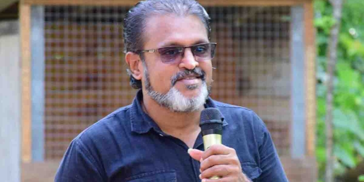 මෙහෙම ප්රවාහන සේවයක් ලංකාවේ තියෙනවද? මේ මාලිමා මන්ත්රී මොනවද කියන්නේ? VIDEO I Sri Lanka Latest News