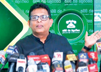 මෙන්න ප්රවෘත්තිවලට එකතු වෙන්න යන අලුත්ම ‘සෙග්මන්ට්’ එක! ‘දවසේ වෙඩිල්ල’! VIDEO I Sri Lanka Latest News