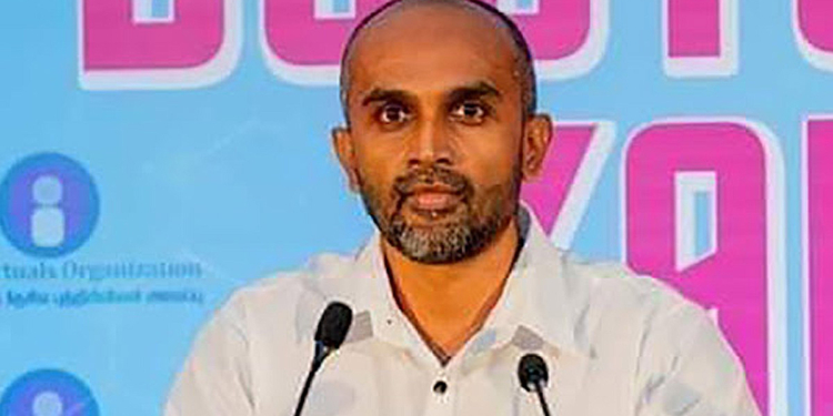 හරියට වැඩ කරන්න බැරි නම් අනිවාර්යයෙන්ම දුම්රිය පරිපාලනය මාරු කරනවා! දුම්රියේ සියලු අංශ අකාර්යක්ෂමයි! නියෝජ්ය ඇමැති ප්රසන්න දුම්රිය මට්ටු කරන්න ලෑස්ති වෙයි! Sri Lanka Latest News