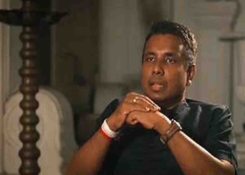 කලින් කිව්වේ අනිත් පක්ෂවල ඉන්නෙ හොරු කියලා! දැන් ඒ පක්ෂවල මන්ත්‍රීවරු අරන් පළාත් පාලන ආයතන පිහිටුවන්න හදනවා! VIDEO I Sri Lanka Latest News
