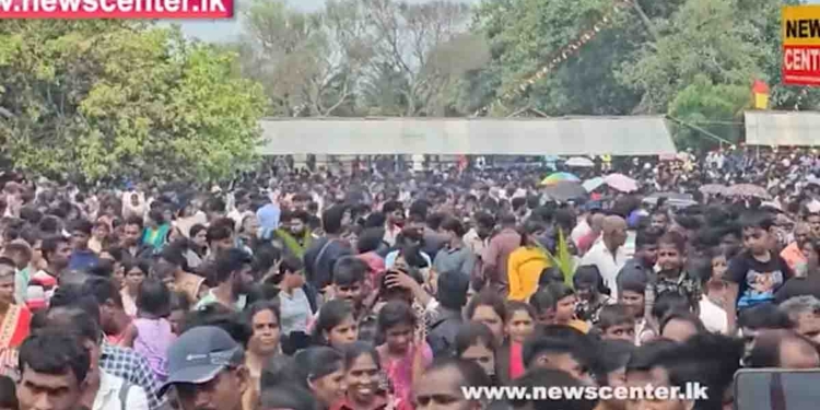 ප්‍රභාකරන් මරා දාපු උතුරේ වෙල්ලමුල්ලිවයික්කාල්වල තිබ්බ සැමරුමට දහස් ගණනක ජනගඟක් ඇවිත්! VIDEO I Sri Lanka Latest News