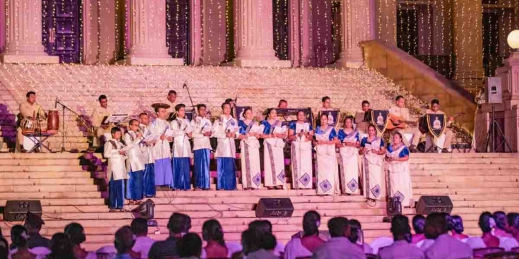 මාලිමා මැතිඇමැතිවරුත් ආ ජනාධිපති කාර්යාලයේ වෙසක් අසිරිය! PHOTOS I Sri Lanka Latest News