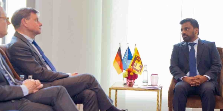 සමහරු නෑ නෑ කිව්වත් අනුර ජර්මන් විදේශ ඇමැතිවත් හමුවුණා! PHOTOS I Sri Lanka Latest News