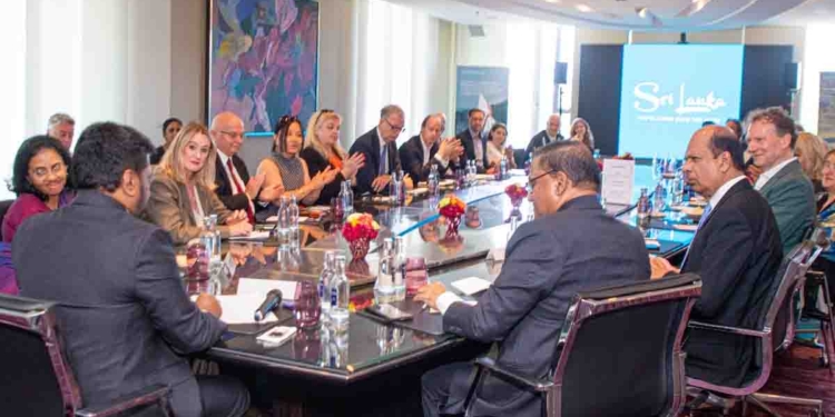 අනුර ජර්මනියේ සංචාරක ක්ෂේත්රයේ නියෝජිතයන් හමුවෙයි! සංචාරක ක්ෂේත්රයේ ආයෝජන කරන්න ආරාධනා කරයි! PHOTOS I Sri Lanka Latest News