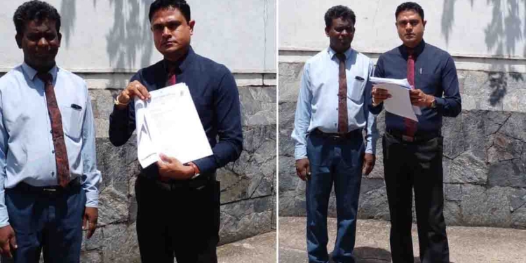 කෙහෙළියගේ හොරකම් අල්ලපු දොස්තර චමල් සංජීව දෙහිවල ගල්කිස්ස නගර සභාවේ විපක්ෂනායක වූ වහාම නගර සභාවේ හොරකම් අල්ලන්න පටන් ගනී! PHOTOS I Sri Lanka Latest News