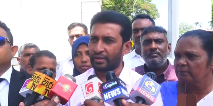 තනි මතයට කොළඹදී රහස් ඡන්දයකට ගිය පළාත් පාලන කොමසාරිස් සාරංගිකාට එරෙහිව රීසා සරූක් අල්ලස් කොමිසමට පැමිණිලි කරයි! VIDEO I Sri Lanka Latest News