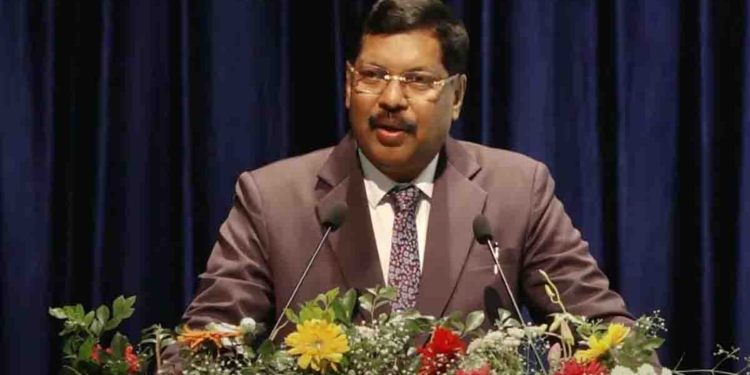 එහෙම කළොත් අධිකරණ පද්ධතිය ගැන ජනතාවගේ විශ්වාසය පළුදු වෙනවා! විශ්‍රාම ගියාට පස්සේ රජයේ කිසිම තනතුරක් නොගන්න ඉන්දීය අගවිනිසුරු තීන්දු කරයි! I Sri Lanka Latest News