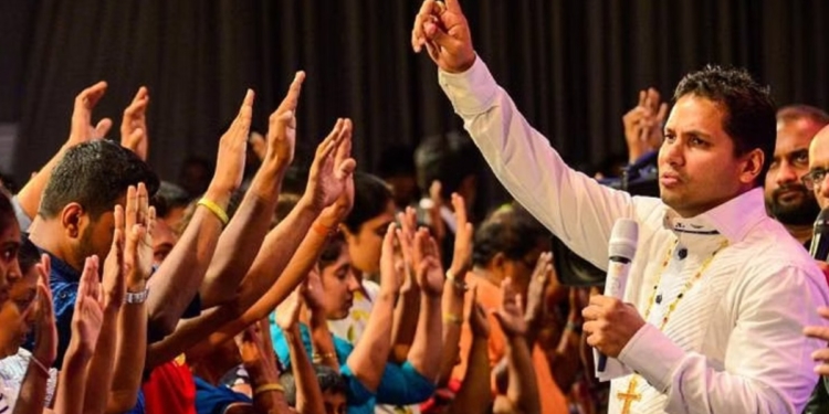 මිරකල් ඩෝම් ගිහිල්ලා හොයාගත්ත ඇත්ත මෙන්න…!  Healing Room එක අස්සෙ ඇත්තටම වෙන්නෙ මොකක්ද? Sri Lanka Latest News