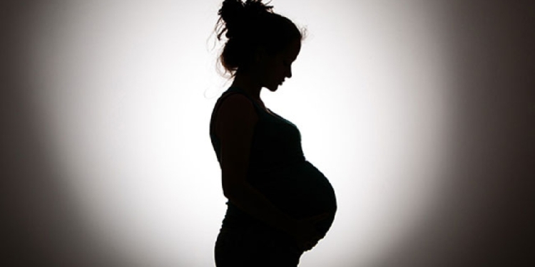 දරුවන්ට දරුවො ලැබෙන කගේද මේ වරද?
