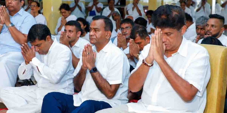විපක්ෂනායක කාර්යාලය සංවිධාන කරන පෝදා දහම් දේශනාව මෙවර බලපොකුණ පුරාණ විහාරයේදී! VIDEO & PHOTOS I Sri Lanka Latest News