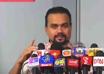 මෙන්න හෙළිදරව්වක්! විමල්ලාව කපලා දාන නාළිකාවක මයික් එක පෙන්නලා විමල් හොඳටම කියයි! VIDEO I Sri Lanka Latest News