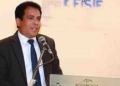 බද්ද 14%කින් අඩු කරගැනීම හොඳයි! හැබැයි 30%ක් වැඩියි! අපනයන කඩාවැටීමේ අවදානමක් තියෙනවා! ඒ වගේම අමෙරිකාව අපේ ආයෝජකයන්ට කතාකරනවා! ඒ ආයෝජකයො අමෙරිකාවට ගියොත් අපේ ආර්ථිකය කඩන් වැටේවි! රස්සා නැතිවේවි! ඒ නිසා ආයෝජකයන්ට සහන දෙන්න වේවි! ඒ වගේම අපි චීනය-ඉන්දියාව-රුසියාව එක්ක වැඩිපුර ගනුදෙනු කරන්න ගියොත් තවත් 10%ක අමතර බද්දක් වැටෙනවා! ඒ නිසා ආණ්ඩුව රාජ්යතාන්ත්රිකව කටයුතු කරන්න ඕනෑ! IMF එකත් එක්ක වහාම කතා කරන්න! මහාචාර්ය අමින්ද මෙත්සිල 30%ක බද්දේ කවුරුත් නොදකින පැත්ත පෙන්වා දෙයි! VIDEO I Sri Lanka Latest News