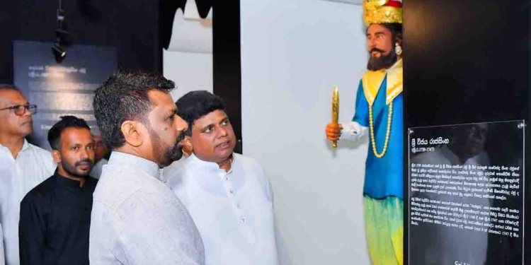 ඇහැලේපොළ වලව්වේ ඉටි රූප කෞතුකාගාරය විවෘත කරන්න අනුර මහනුවර ගිහින්! PHOTOS I Sri Lanka Latest News
