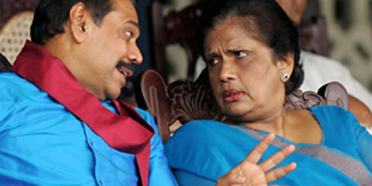 මත්තල ගුවන් තොටුපළට එක ගුවන් යානයක්වත් බස්සලා නෑලු! හම්බන්තොට වරාය හැදුවේ එයාලු! අධිවේගී මාර්ග ඔක්කොම හැදුවේ එයාලු! මහින්ද කළේ හොරකම් කරපු එක විතරලු! චන්ද්‍රිකා ආයෙත් පටන් අරන්! VIDEO I Sri Lanka Latest News