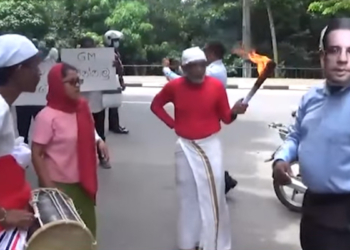 විදේශ සේවා කාර්යාලයේ ඉන්න හොරු පන්නන්න බෙර ගහලා යකා නටයි! VIDEO I Sri Lanka Latest News