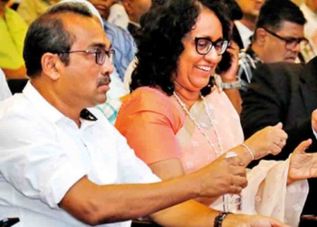 ‘අපි ෆුල් ෆිට්! ෆුල් ලව්..!’ හරිනි ගැන බිමල් දැන් කියන කතාව! VIDEO I Sri Lanka Latest News