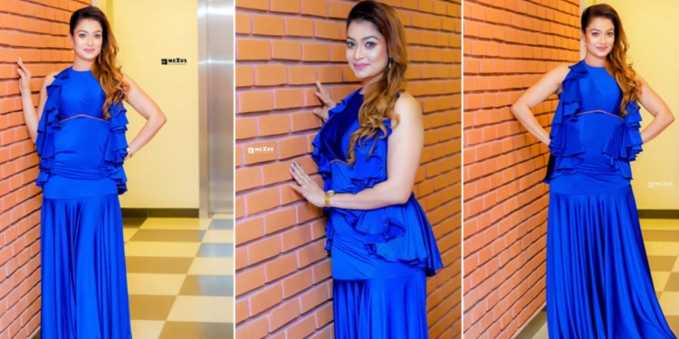 මල් පෝච්චි පෙරළගෙන හිමාලි වැටුණ වැටිල්ල! Sri Lanka Latest News