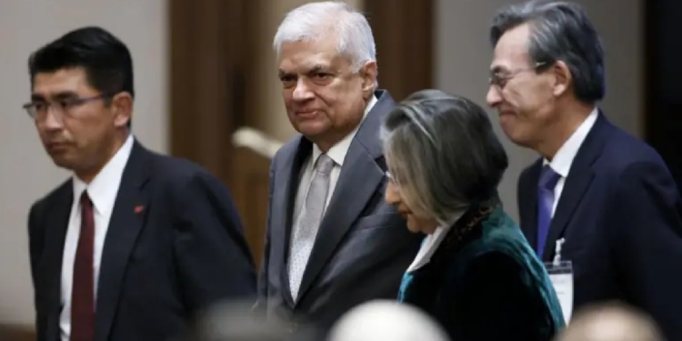 අවුරුදු 2ට බිලියනයක් පුච්චපු රනිල් ටුවර්ස් ඇන්ඩ් ට්‍රැවල්ස්! Sri Lanka Latest News