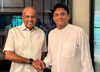 විපක්ෂ නායක සිංගප්පූරුවේ ආරක්ෂාව භාර ප්‍රබල ඇමැති හමුවෙයි! PHOTOS I VIDEO I Sri Lanka Latest News