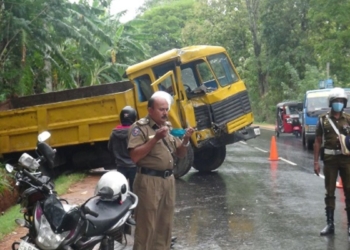 ටිපර් ත්‍රස්තවාදයට මුහුණ දෙන්න කොන්ද පණ නැත්තේ කාටද! Sri Lanka Latest News