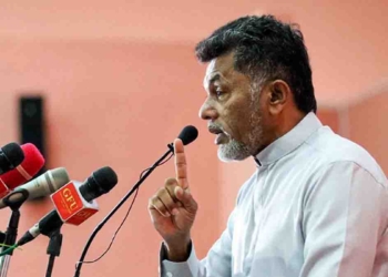 මගෙ දෙයියෝ..! මෙහෙම ඇමැති කෙනෙකුට ප්රසිද්ධියේ බොරු කියන්න පුළුවන්ද මිනිස්සුන්ට..! VIDEO I Sri Lanka Latest News