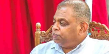 දේශබන්දුත් ඇප අරන් එළියට ආවා! I Sri Lanka Latest News