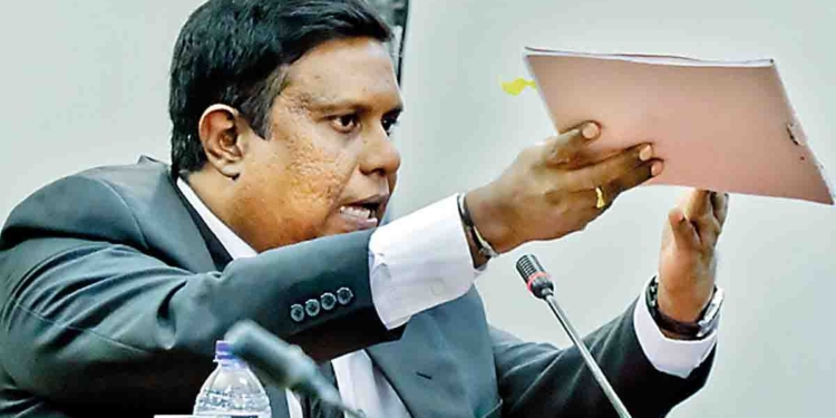 රනිල් ඇතුළට යවන්න පැය ගාණක් උසාවියේ තර්ක කරපු අතිරේක සොලිසිටර් ජෙනරාල් දිලීප පීරිස්ට හිතපු නැති දෙයක් ලැබෙයි! I Sri Lanka Latest News