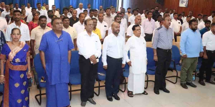 මෛත්‍රීපාලලා දයාසිරිලා හලලා නිමල්ලා දුමින්දලා ශ්‍රීලනිප මූලස්ථානයේ තිබ්බ රැස්වීම! VIDEO I Sri Lanka Latest News