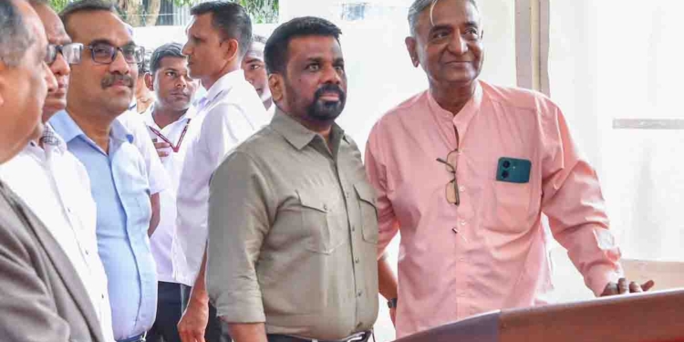 අවුරුදු 60කට පස්සෙ කරන කොටුව බස් නැවතුම්පොළ නවීකරණ ව්‍යාපෘතිය පටන් ගන්න අනුරත් එයි! VIDEO & PHOTOS I Sri Lanka Latest News