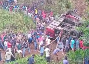 එකම තැනක් – අනතුරු තුනක්! මරණ 47ක්! එකක් සැප්. 3! එකක් සැප්. 4! එකක් සැප්. 5! 96 අනතුර අස්සෙ ලෙඩ්ඩු බේරපු හැටි! 2003 අනතුර සිදුවුණ හැටි! අනතුරු දෙකකට මුහුණ දුන්න දෙන්නෙක් ‘මව්රට’ ට කියපු කතාව මෙන්න! Sri Lanka Latest News