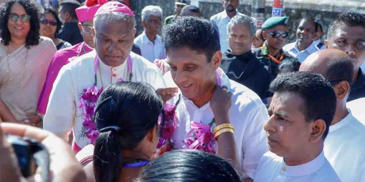 අගමැති හරිනියි විපක්ෂනායක සජිතුයි මාතර මෑණියන්ගේ ජාතික සිද්ධස්ථානයේදී එකට එක්වෙයි! VIDEO & PHOTOS I Sri Lanka Latest News