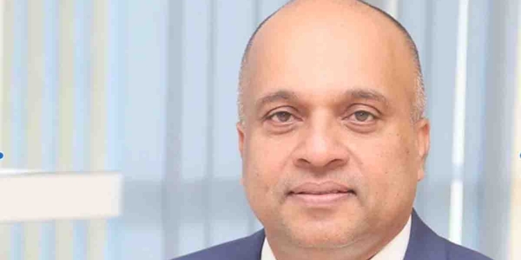 හිතුවෙ වෙනසක් වෙයි කියලා! දේශපාලන අතපෙවීම් වැඩියි! මාව ‘බයිපාස්’ කරලා වැඩ කළා! සහයෝගයක් දුන්නෙ නෑ! ඇමැතිතුමා මාව අයින් කරන්න ප්ලෑන් ගැහුවා!රටට වැඩක් කරන්න තනතුරු-සල්ලිවලට පයින් ගහලා ඔස්ට්‍රේලියාවෙ ඉඳන් ලංකාවට ඇවිත් ජාතික විද්‍යා පදනමේ සභාපතිකම භාරගත් විශිෂ්ට බුද්ධිමතා මහාචාර්ය සමන් සේනවීර ඉල්ලා අස්වෙයි! Sri Lanka Latest News