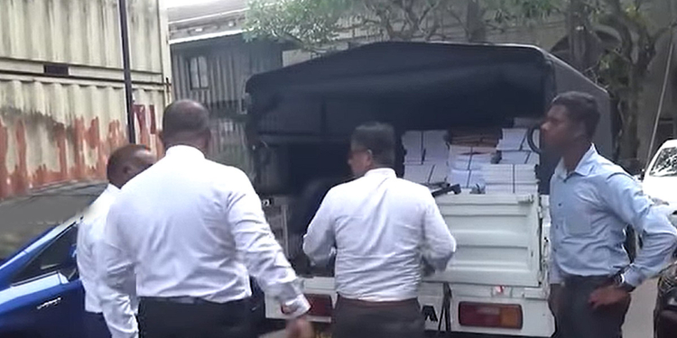 ඩබල් කැබ් එකක් පුරවපු කෙහෙළියගේ අධිචෝදනා..! VIDEO I Sri Lanka Latest News