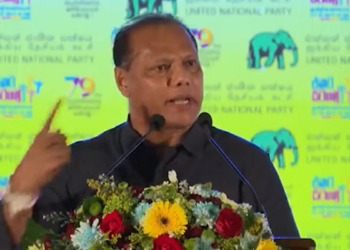 අපි ආණ්ඩුව දණගැස්සුවා! අත්අඩංගුවට ගැනීම් රනිල්ගෙන් නතර වුණා! දයාසිරි එජාප වේදිකාවේ! VIDEO I Sri Lanka Latest News
