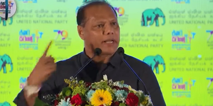 අපි ආණ්ඩුව දණගැස්සුවා! අත්අඩංගුවට ගැනීම් රනිල්ගෙන් නතර වුණා! දයාසිරි එජාප වේදිකාවේ! VIDEO I Sri Lanka Latest News