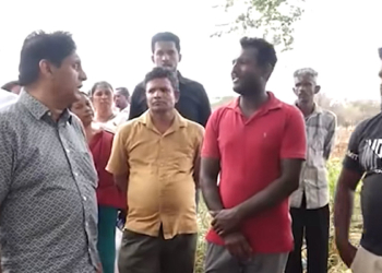 වට්ටක්කා කිලෝව රුපියල් 10ට බැහැලා! අපි කොහොමද ජීවත් වෙන්නේ? අපි සර්වත් කවදා හරි ජනාධිපති කරන්නම්! බුදු සර්ට වැදලා කියන්නේ මේ ආණ්ඩුව වගේ නම් වැඩ කරන්න එපා..! ගොවි බිමටම ආපු සජිත්ව වටකරගෙන වට්ටක්කා ගොවීන් දුක කියයි! VIDEO I Sri Lanka Latest News