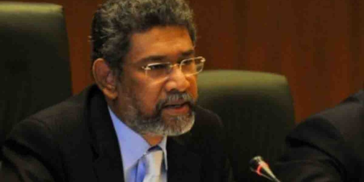 මට තේරෙන්නෙ නෑ ආණ්ඩුවේ විදේශ ප්‍රතිපත්තිය මොකද්ද කියලා! ජිනීවාවලදී ඡන්දයක් නොඉල්ලීම කනගාටුදායකයි! ලංකාව ගැන ලෝකෙට දැන් යන්නෙ වැරදි චිත්‍රයක්! ජිනීවා ගැන හරියටම දන්න ආචාර්ය දයාන් ජයතිලක කතා කරයි! I Sri Lanka Latest News