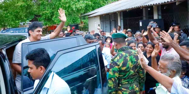 තුනෙන් දෙකයි ජනාධිපතිකමයි තියන් මාලිමාව මොනවද ජනතාවට කළේ? සජබ සාමාජික ප්රවර්ධන වැඩසටහනේ 19 වන අදියර අරන් සජිත් රක්වාන ගල්පාය කොට්ඨාසයට එයි! ග්රාම සේවා වසම් 14,021ක්… කුඩා ගම්මාන 50,964ක්… රටම ආවරණය කරන වැඩක්! VIDEO & PHOTOS I Sri Lanka Latest News
