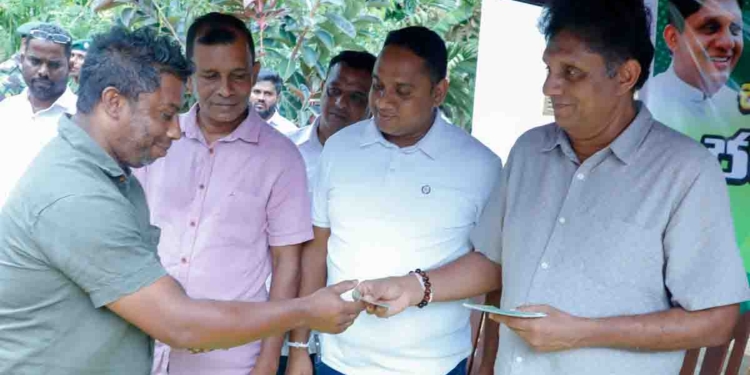 බලය ගන්න ආණ්ඩුව කියපු බොරු සහ බලය අරන් ආණ්ඩුව කරන බොරු! සජබ සාමාජික ප්‍රවර්ධන වැඩසටහනේ 9 වන අදියර අරන් සජිත් කලාවැවට යයි! ග්‍රාම සේවා වසම් 14,021ක්… කුඩා ගම්මාන 50,964ක්…! රටම ආවරණය කරන වැඩක්! VIDEO & PHOTOS I Sri Lanka Latest News