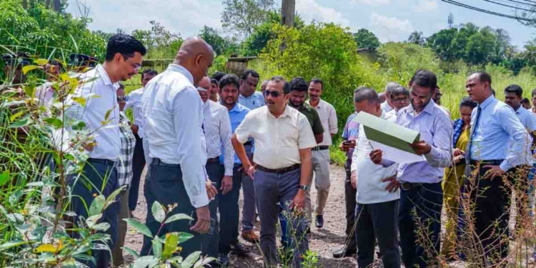 ඇමැති මාරුවෙන් පසු පේන්න හිටපු නැති බිමල් පළමුවරට වේයන්ගොඩින් එළියට එයි! VIDEO I Sri Lanka Latest News