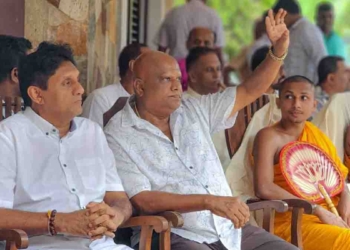 පොලිස්පතිවරයා ආණ්ඩුවේ ප්රචාරක යාන්ත්රණයේ පාර්ශ්වකරුවකු වෙලා! පොලිස්පතිවරයා කරපු ප්රකාශයෙන් පැමිණිලිකරු අපරාධකරු වෙලා! වහාම ආරක්ෂාව සපයන්න! මන්ත්රී ජගත්ගේ වරප්රසාද කඩවීම ගැන විපක්ෂනායක සජිත්ගෙන් විශේෂ ප්රකාශයක්! VIDEO I Sri Lanka Latest News